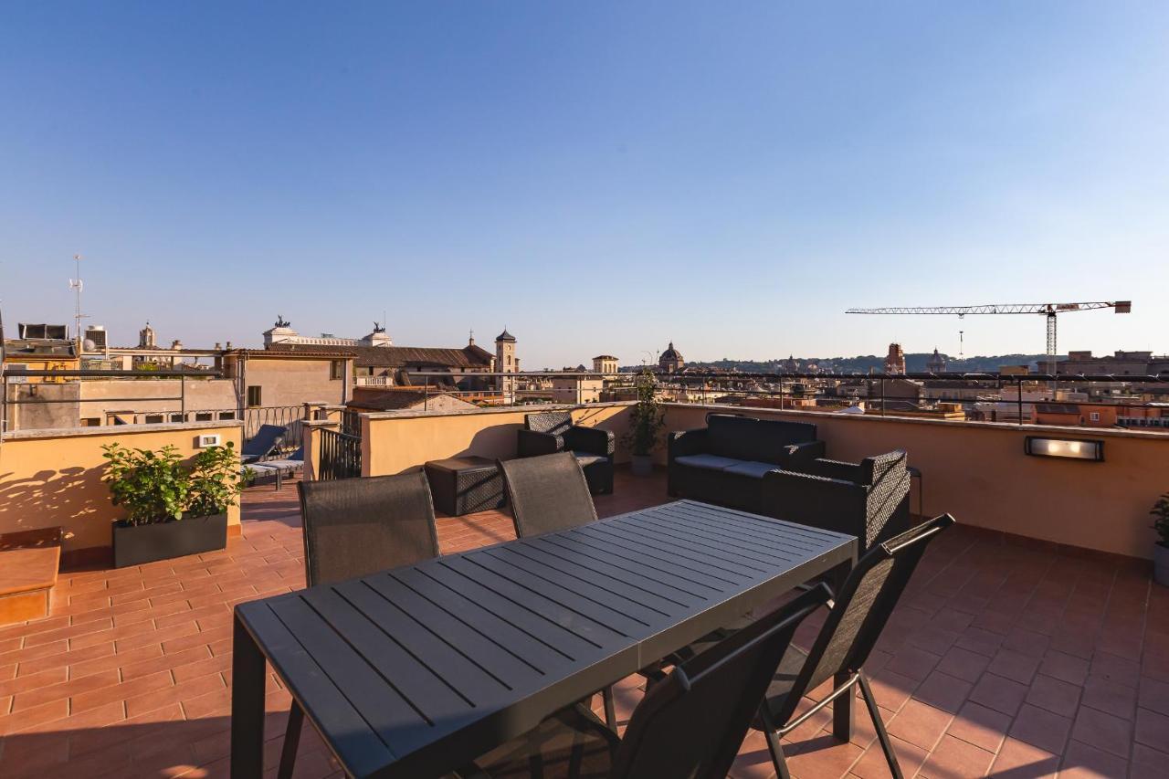 ホテル Vivilo Roma Trevi - Luxury Experience - Private Jacuzzi On Terrace - Insane View エクステリア 写真