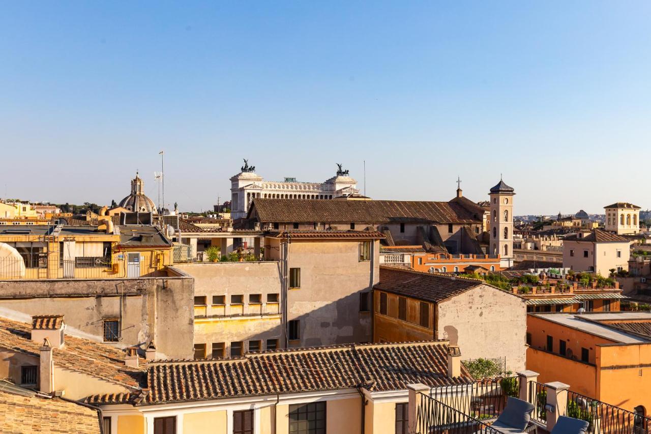 ホテル Vivilo Roma Trevi - Luxury Experience - Private Jacuzzi On Terrace - Insane View エクステリア 写真