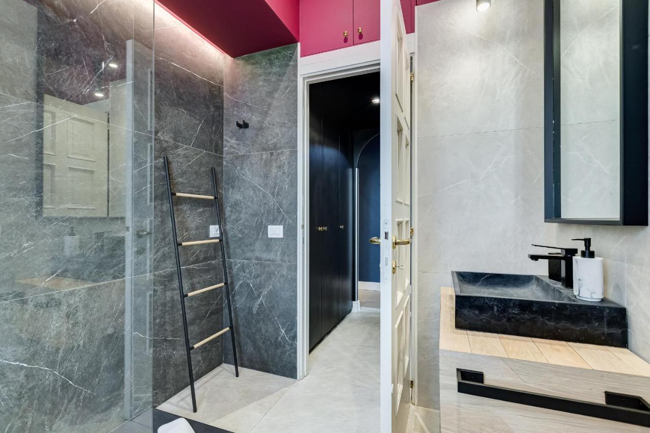 ホテル Vivilo Roma Trevi - Luxury Experience - Private Jacuzzi On Terrace - Insane View エクステリア 写真