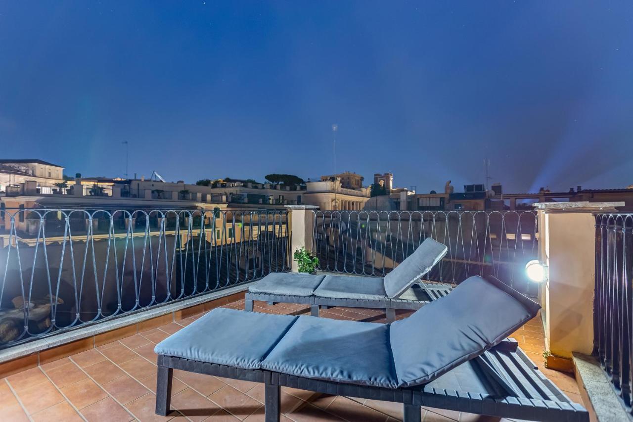 ホテル Vivilo Roma Trevi - Luxury Experience - Private Jacuzzi On Terrace - Insane View エクステリア 写真